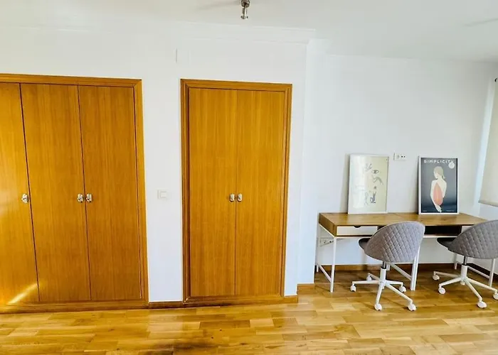 Marismas Centro Ciudad Apartment *